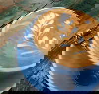 Ray's Hot Bread - Wellington Point - Accommodation Southport