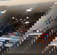 Ronnie's Place - Accommodation Southport