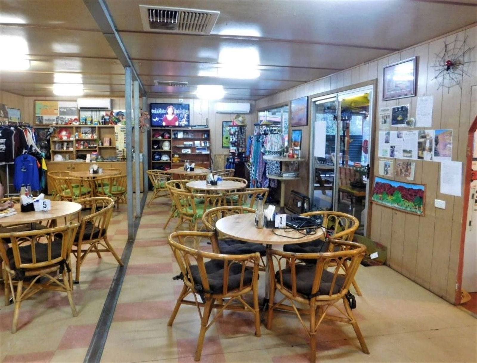 Anatye NT Southport Accommodation