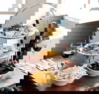 White Salt - Accommodation Southport