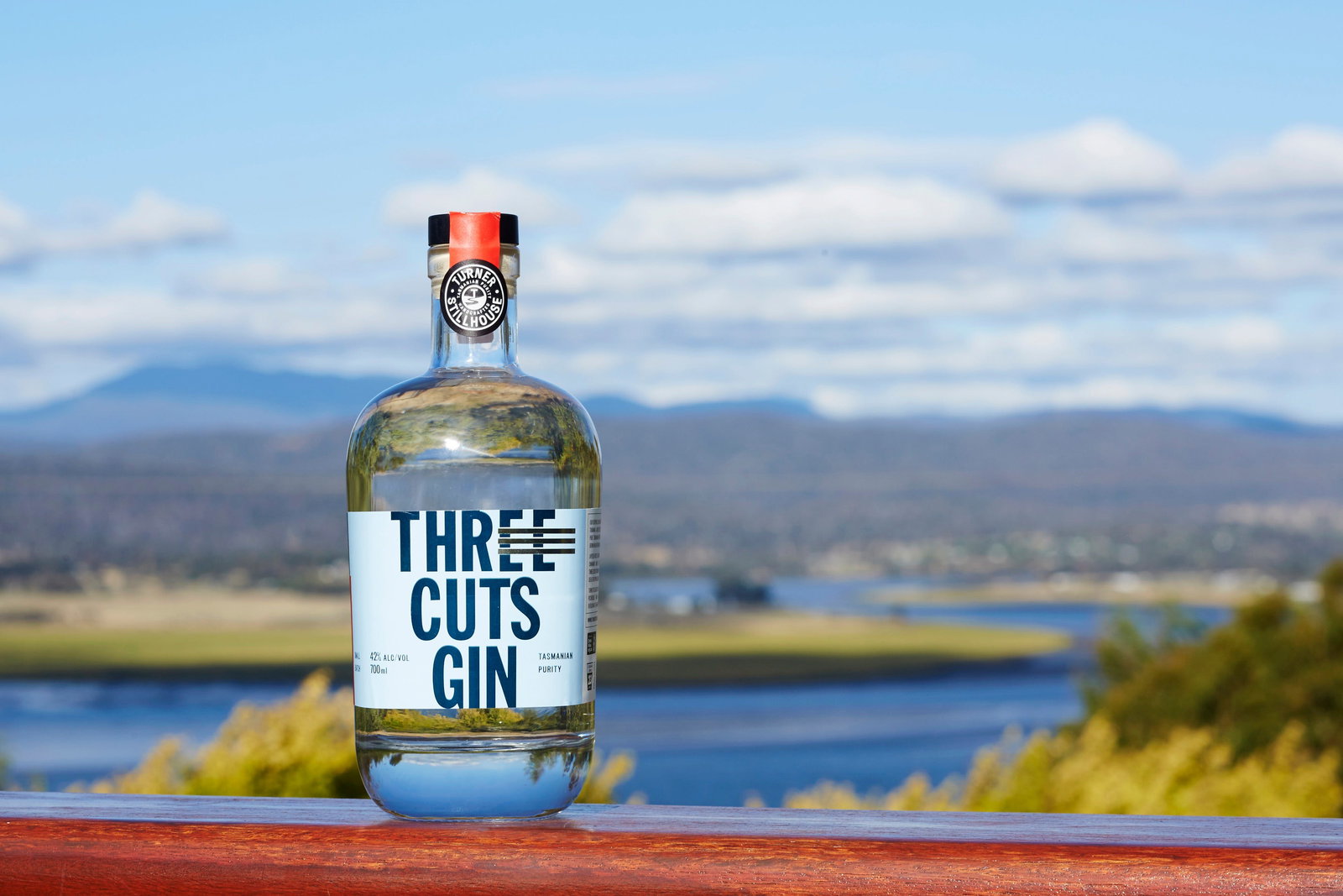 Bridgenorth TAS Accommodation Southport