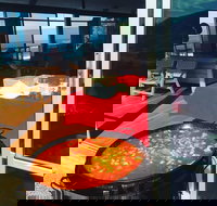 Alfonso's Cafe - Accommodation Southport