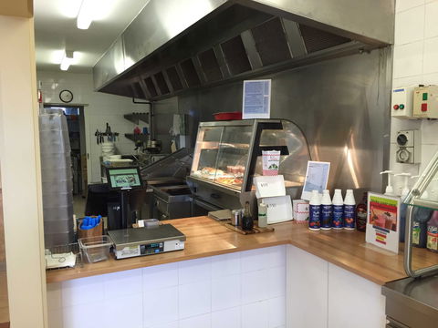 Seville Country Fried Chicken - Southport Accommodation 0