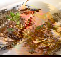 Jinda Thai Restaurant - Accommodation Southport