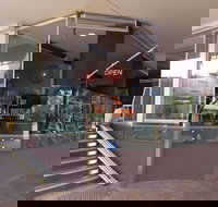 The Lounge - Neutral Bay - Accommodation Southport