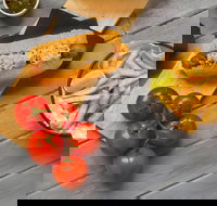 5 Dogs Gourmet Hot Dogs - Mount Gravatt - Accommodation Southport