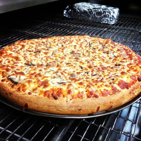 Big Pappa's Pizza - Goodna - Southport Accommodation 0