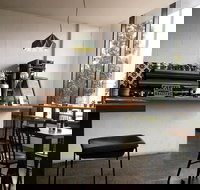 Rainbow Gallery  Cafe/Bar - Southport Accommodation