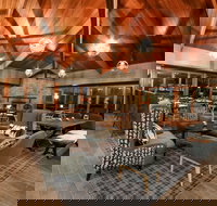 Peaks Restaurant  Bar - Southport Accommodation