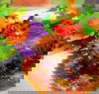 Pink Takeaway - Southport Accommodation