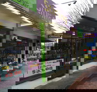 Stirling Chickens - Accommodation Southport