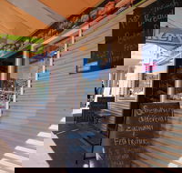 Yamba Street Bakery - Southport Accommodation