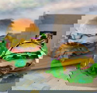 Mate Burger Truck - Southport Accommodation