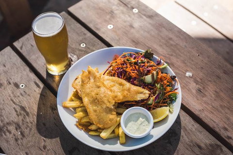 The Boat - Accommodation Southport 0