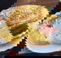 Vancouver Caf  Store - Accommodation Southport