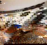 Victoria Point Tavern - Accommodation Southport