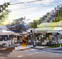 Badger and Hare - Accommodation Southport