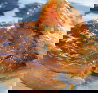 The Last Coach - Southport Accommodation