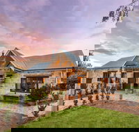 The Cellar by Gilbert - Accommodation Southport