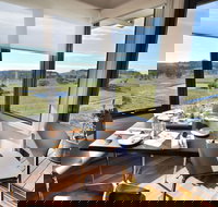 McVitty Grove Restaurant - Accommodation Southport