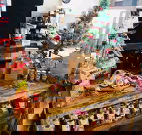 Molly May's Quality Foods - Southport Accommodation