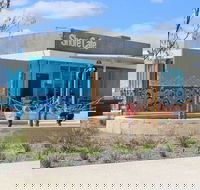 The Shore Cafe - Accommodation Southport