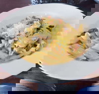 Palm Beach Paradise Cafe