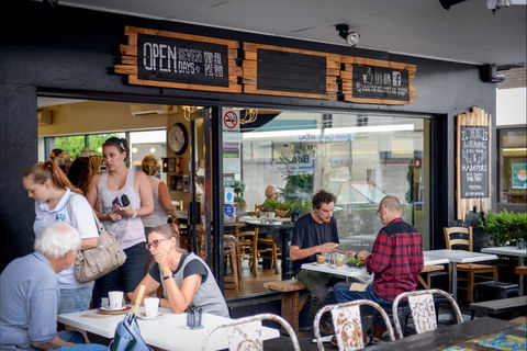 The Deli On Kinghorne - Southport Accommodation 1