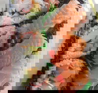 Tong Tong Sushi - Accommodation Southport