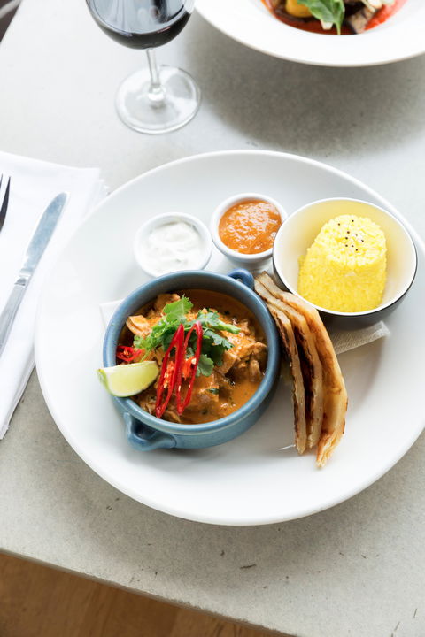 Lorne Hotel - Southport Accommodation 2