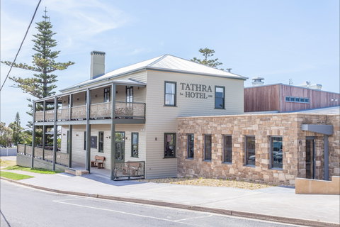 Tathra Hotel - Southport Accommodation 1
