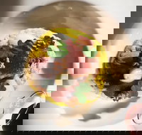 The Topiary Cafe - Accommodation Southport