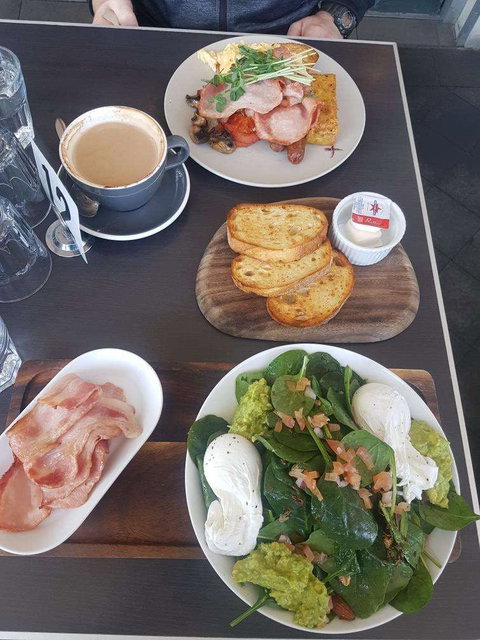 Tropico - Accommodation Southport 0