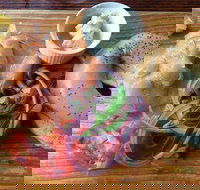 Crossing Cafe - Southport Accommodation