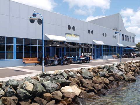 GJ's Bay Cafe And Grill - Southport Accommodation 0