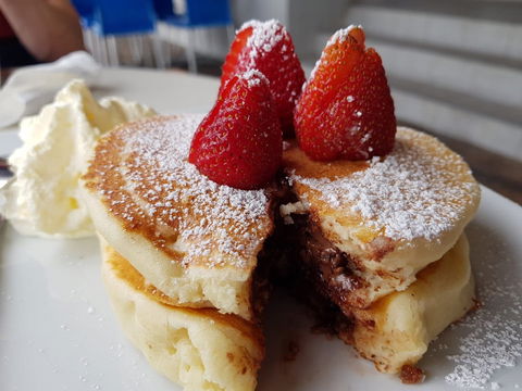 GJ's Bay Cafe And Grill - Southport Accommodation 1