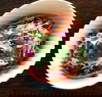 Eaglemont Dish - Southport Accommodation