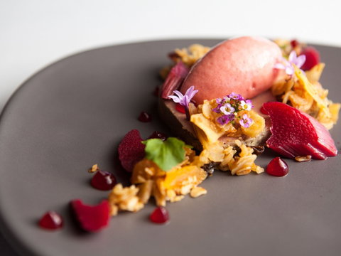 The Peak Restaurant At Spicers Peak Lodge - Accommodation Southport 1