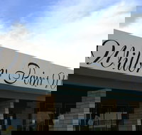 Willow Point Wines Cellar Door and Bottle Shop - Accommodation Southport