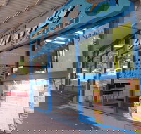 Golden Sharks Seafood - Southport Accommodation