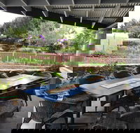 Taralga Hotel Bistro - Southport Accommodation