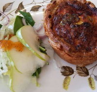 The Tiny Teapot - Southport Accommodation