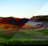 Dalwhinnie Wines - Southport Accommodation