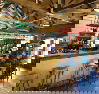 Tannin Restaurant at the Tarkine Tavern - Accommodation Southport