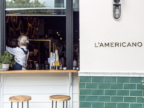 L'Americano Espresso Bar - Accommodation Southport 0
