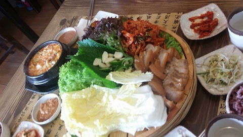 Eunhasu Korean Restaurant - Southport Accommodation 0