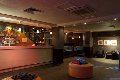 Chicken Legends And Seafood - Southport Accommodation 0