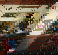 Clarendon Arms - Accommodation Southport