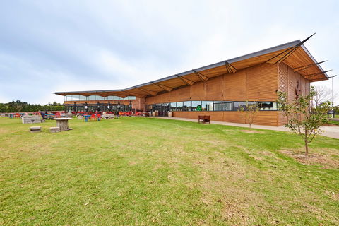 Flying Brick Cider House - Southport Accommodation 0