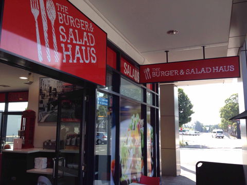 The Burger And Salad Haus - Southport Accommodation 0
